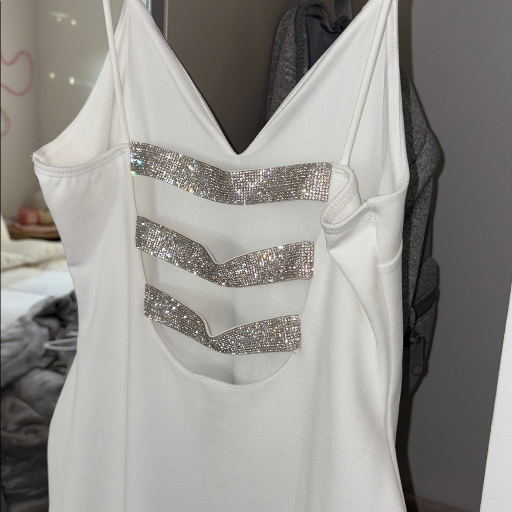 White Windsor Dress Size M